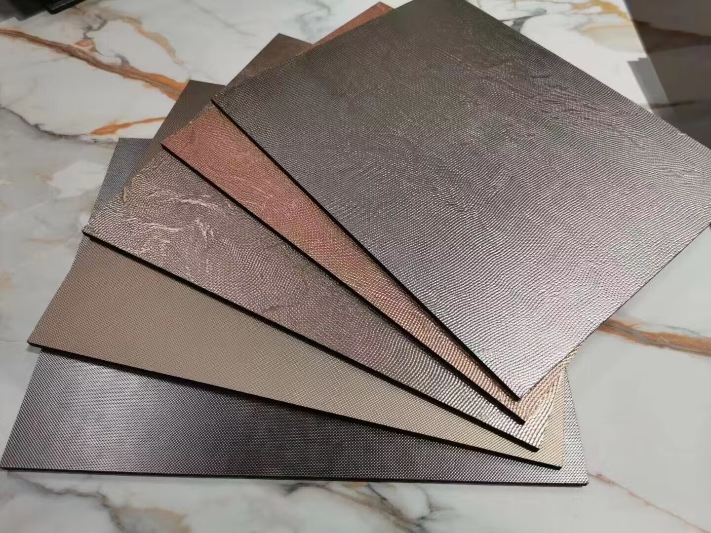 Placage d'aluminium.jpg