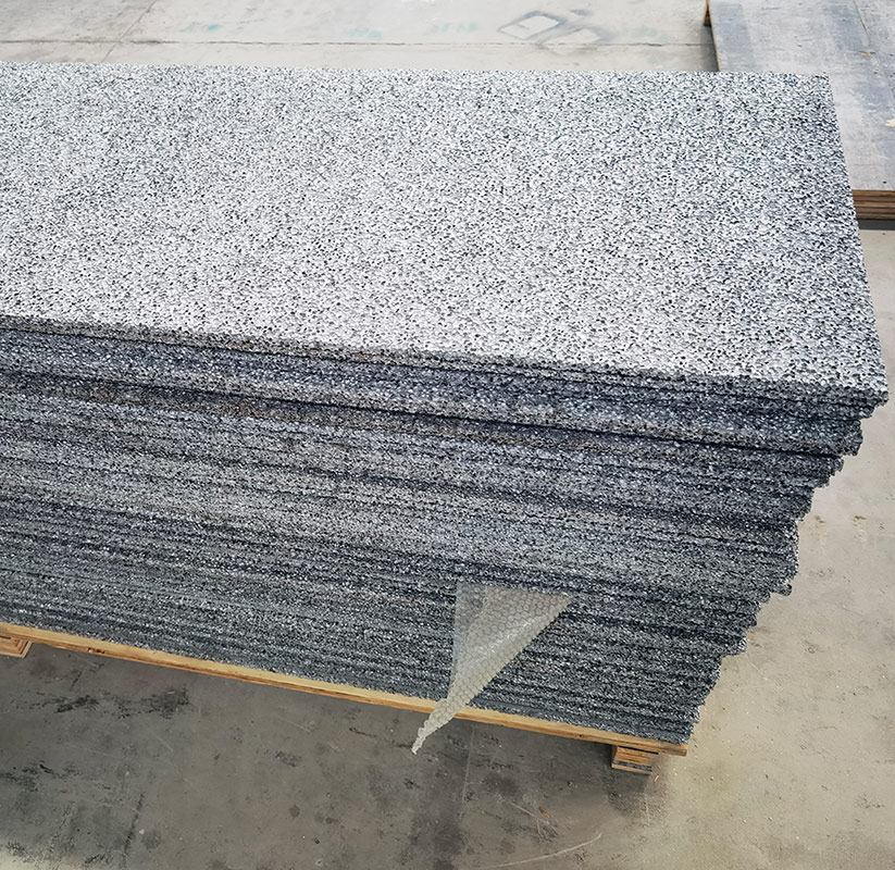 Feuille d'aluminium expansée à cellules fermées de 5 mm